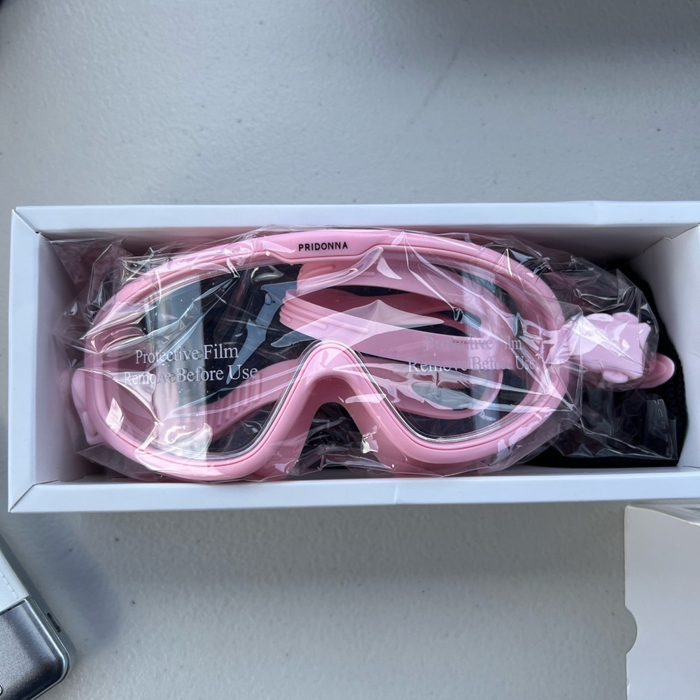 New Pink Protective Goggle